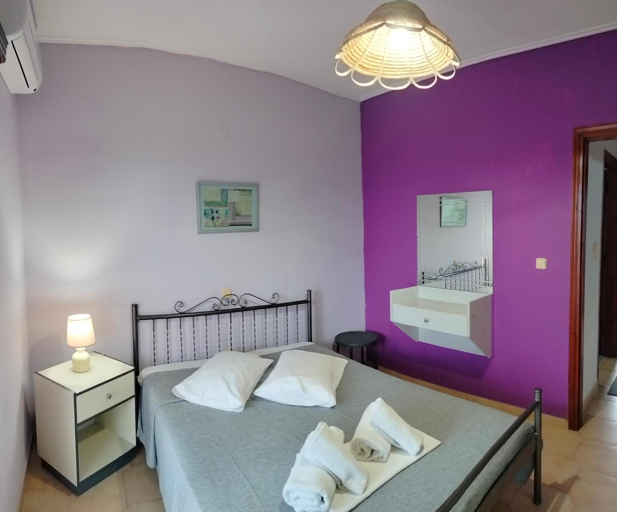 Iliahtida Apartments Rovies Eksteriør billede